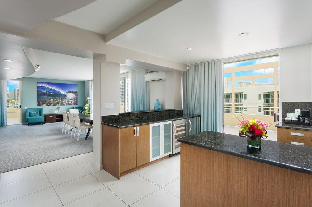 Courtyard By Marriott Waikiki Beach Honolulu Buitenkant foto