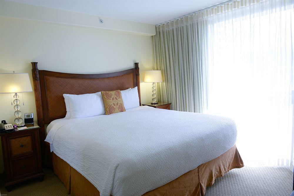 Courtyard By Marriott Waikiki Beach Honolulu Buitenkant foto