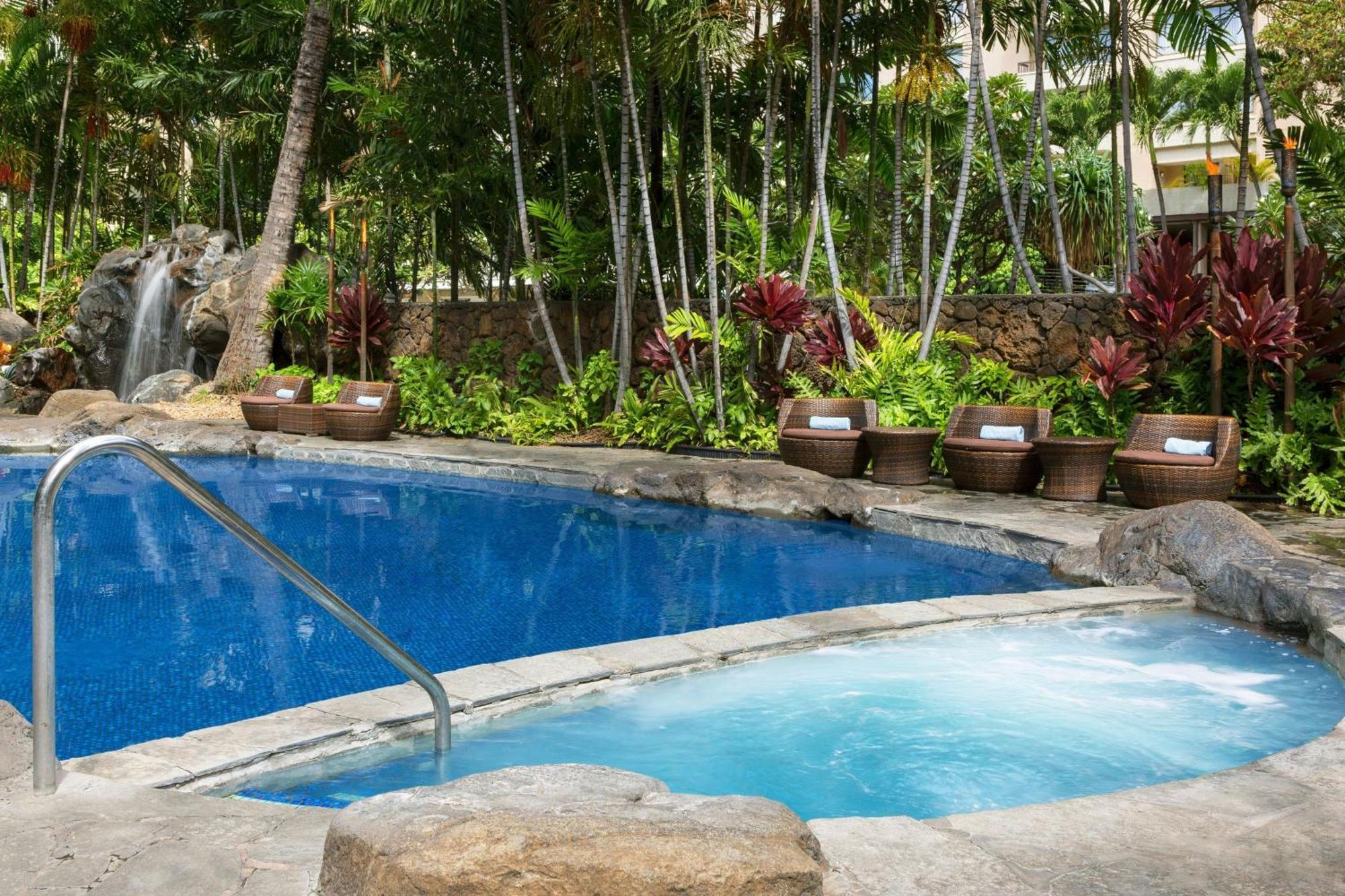 Courtyard By Marriott Waikiki Beach Honolulu Buitenkant foto